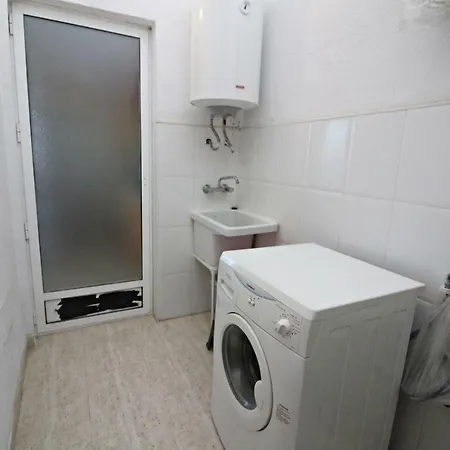 Apartment Veramar 6 *